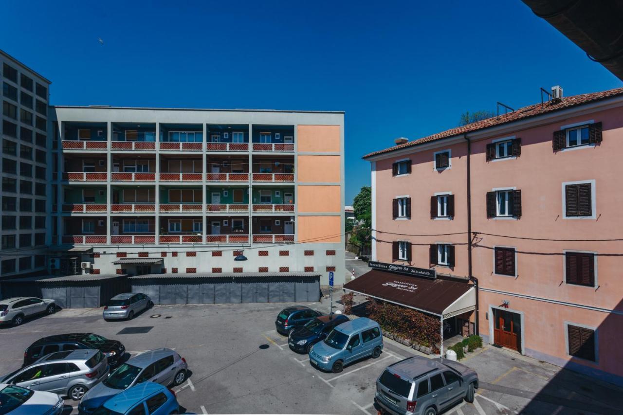 House365 Hotel Koper Bagian luar foto
