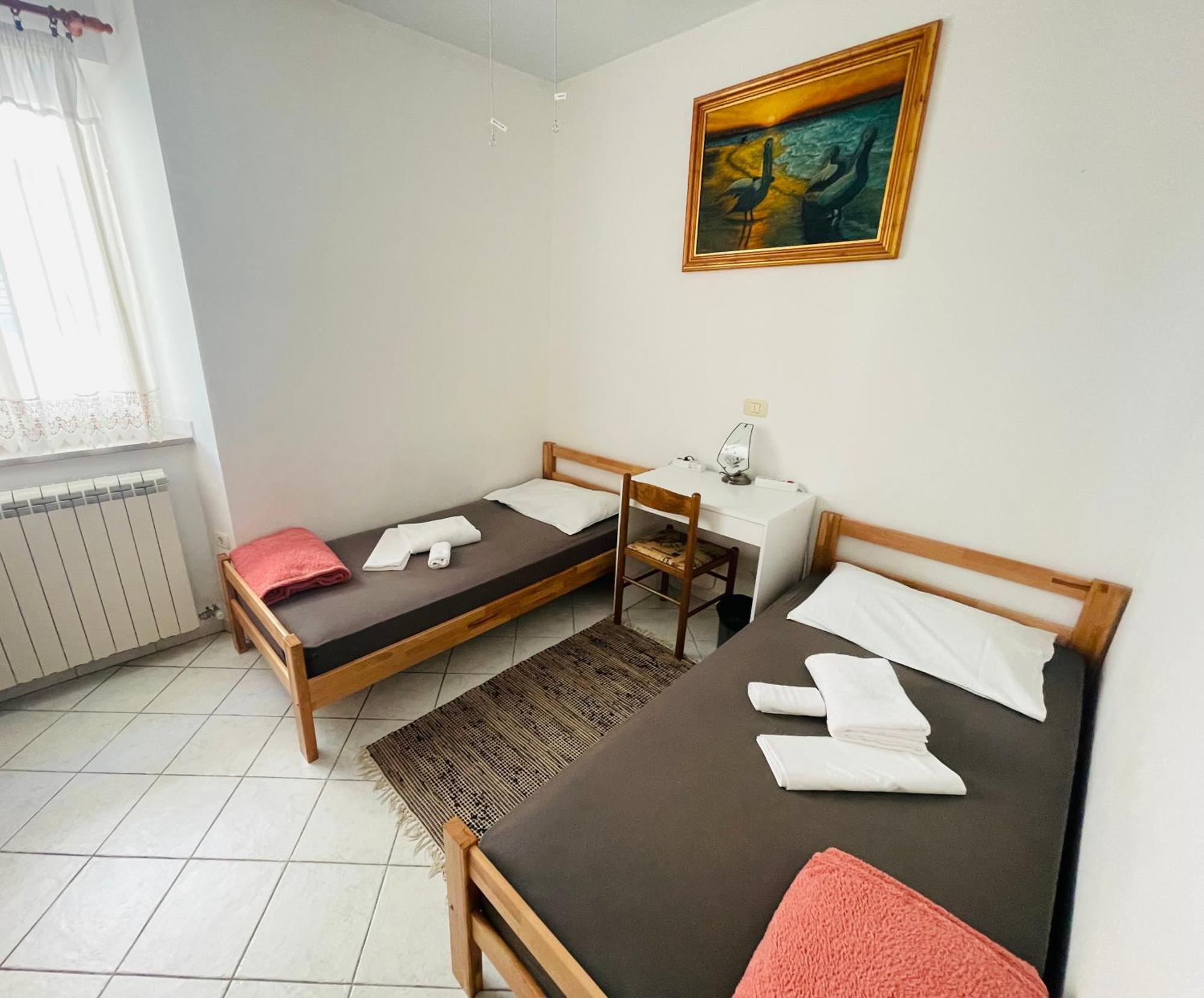 House365 Hotel Koper Bagian luar foto